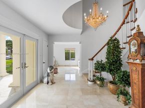 624 Palm Dr, Hallandale Beach FL 33009