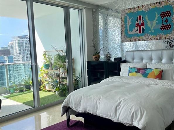 1331 Brickell Bay Dr 3607, Miami FL 33131