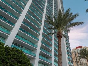 1331 Brickell Bay Dr 3607, Miami FL 33131
