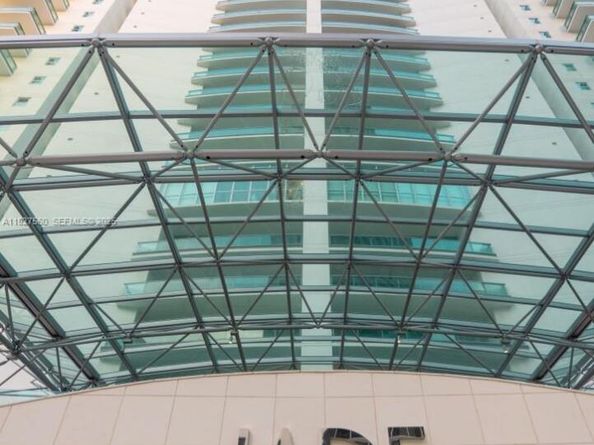 1331 Brickell Bay Dr 3607, Miami FL 33131