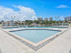 3131 NE 188th St 2903, Aventura FL 33180