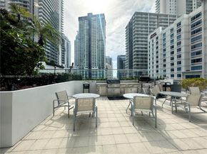 79 SW 12th St 2809S, Miami FL 33130