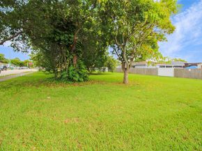 18095 SW 104th Ave, Miami FL 33157