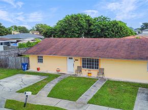 18095 SW 104th Ave, Miami FL 33157