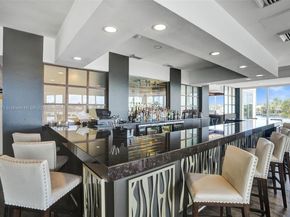 20281 E Country Club Dr 809, Aventura FL 33180