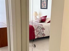 20281 E Country Club Dr 809, Aventura FL 33180