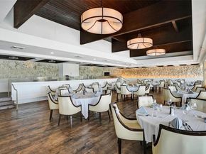 20281 E Country Club Dr 809, Aventura FL 33180