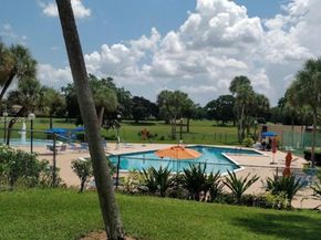 6921 Environ Blvd 6R, Lauderhill FL 33319