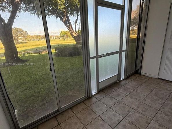 1300 SW 125th Ave 110K, Pembroke Pines FL 33027
