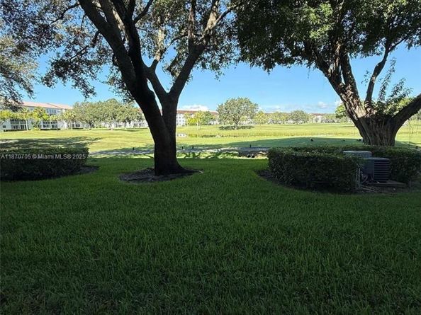 1300 SW 125th Ave 110K, Pembroke Pines FL 33027