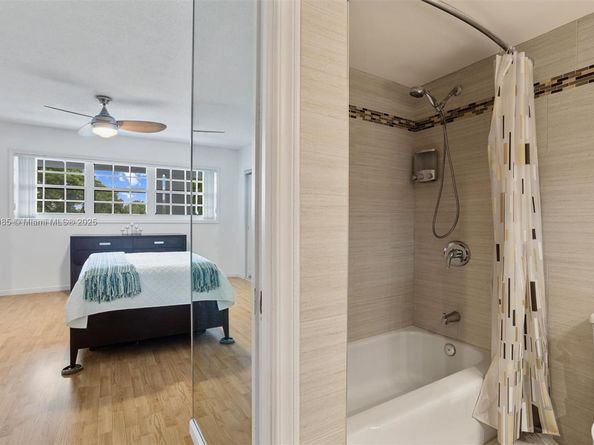 3150 N Course Ln 402, Pompano Beach FL 33069