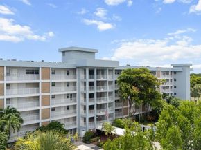 3150 N Course Ln 402, Pompano Beach FL 33069