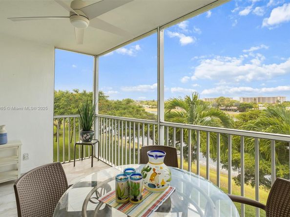 3150 N Course Ln 402, Pompano Beach FL 33069