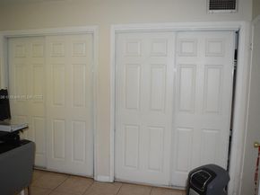 4200 NW 3rd Ct 241, Plantation FL 33317