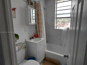 7091 NW 21st Ave, Miami FL 33147