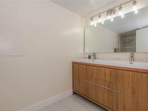 1201 S Ocean Dr 1206S, Hollywood FL 33019