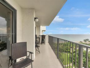 1201 S Ocean Dr 1206S, Hollywood FL 33019