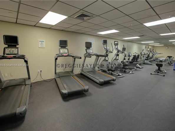 1201 S Ocean Dr 1206S, Hollywood FL 33019