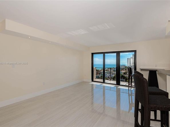 1201 S Ocean Dr 1206S, Hollywood FL 33019