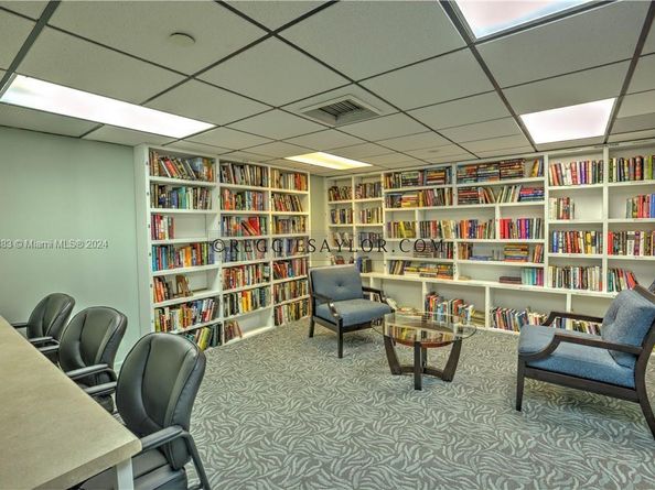 1201 S Ocean Dr 1206S, Hollywood FL 33019