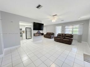 2498 NW 98th Ln, Sunrise FL 33322