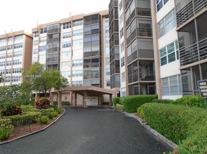 1400 Saint Charles Pl 222, Pembroke Pines FL 33026