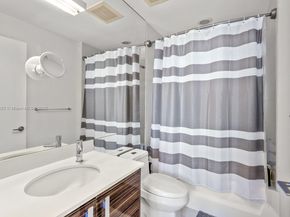 2020 N Bayshore Dr 3307, Miami FL 33137