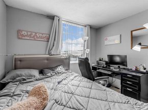 8307 SW 142nd Ave E104, Miami FL 33183