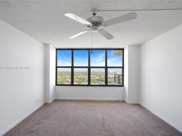 2500 Parkview Dr 2408, Hallandale Beach FL 33009
