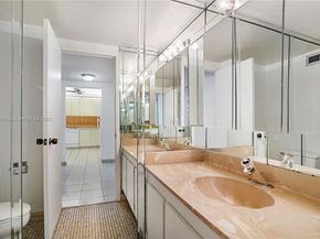 2500 Parkview Dr 2408, Hallandale Beach FL 33009