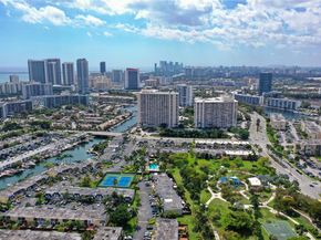 2500 Parkview Dr 2408, Hallandale Beach FL 33009