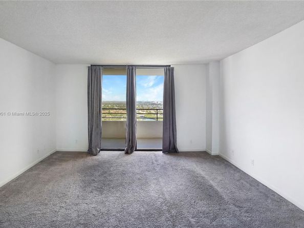 2500 Parkview Dr 2408, Hallandale Beach FL 33009