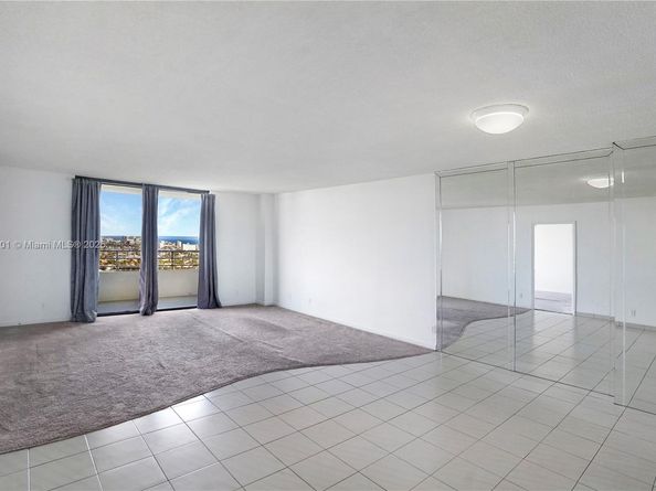 2500 Parkview Dr 2408, Hallandale Beach FL 33009