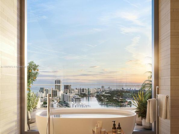 600 72nd St 1402, Miami Beach FL 33141