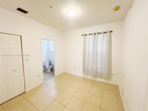 2540 SW 14th Ave 203, Fort Lauderdale FL 33315