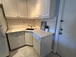 630 NE 15th Ct, Fort Lauderdale FL 33304