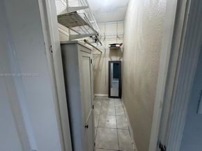 630 NE 15th Ct, Fort Lauderdale FL 33304