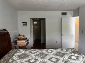 1101 Colony Point Cir 318, Pembroke Pines FL 33026