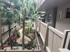 1101 Colony Point Cir 318, Pembroke Pines FL 33026