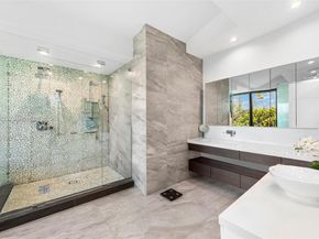 521 Holiday Dr, Hallandale Beach FL 33009