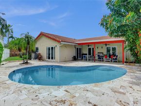 571 SE 11th St, Pompano Beach FL 33060