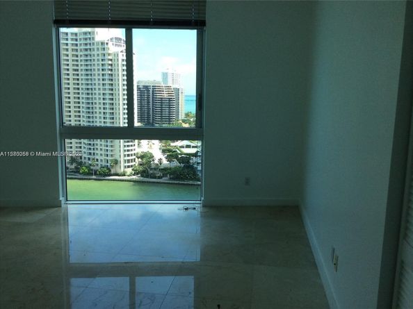 325 NE Biscayne Blvd 1923, Miami FL 33131