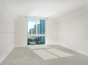 325 NE Biscayne Blvd 1923, Miami FL 33131