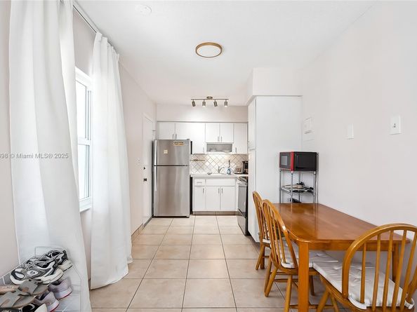 1824 Monroe St 10, Hollywood FL 33020