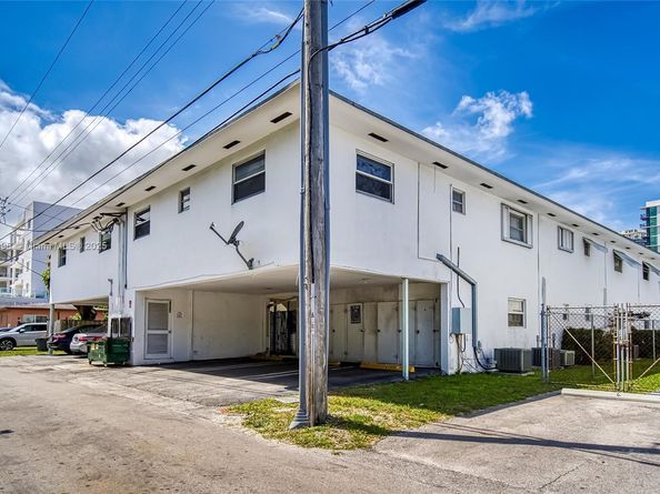 1824 Monroe St 10, Hollywood FL 33020
