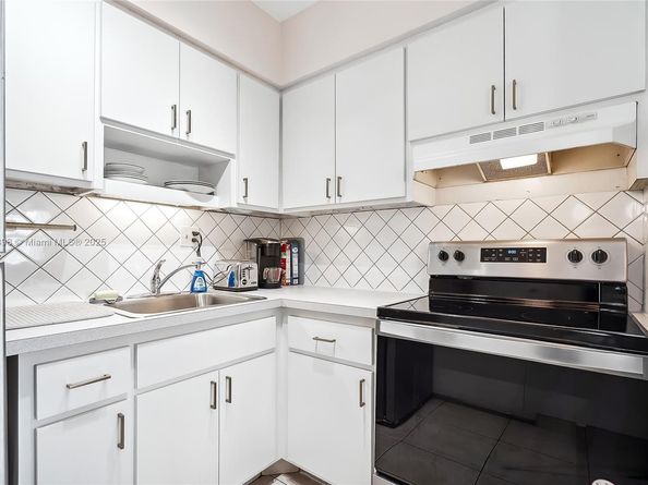 1824 Monroe St 10, Hollywood FL 33020