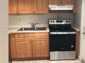 14170 SW 84th St 409F, Miami FL 33183