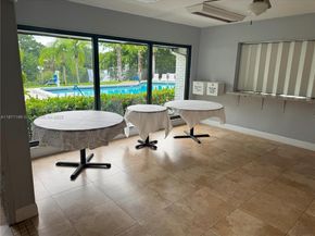 10550 W State Road 84 lot #383, Davie FL 33324