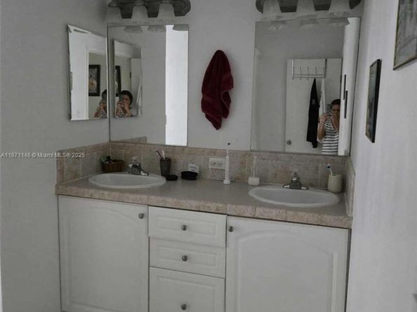 10550 W State Road 84 lot #383, Davie FL 33324