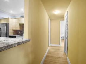 4350 Hillcrest Dr 118, Hollywood FL 33021